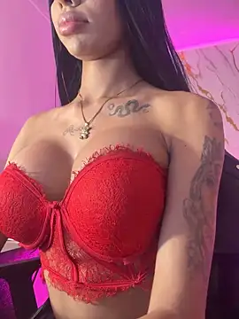 Tiffanny online show from February 20, 2026, 8:20 pm