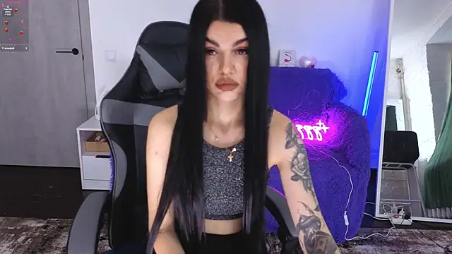 Tiffany lab online show from November 23, 2025, 10:59 am