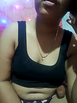 Super-Couple online show from November 24, 2025, 8:14 am