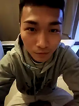 Snapshot of chiata410 chatting on March 6, 2025, 12:09 pm chiata410 online show from March 6, 2025, 12:09 pm