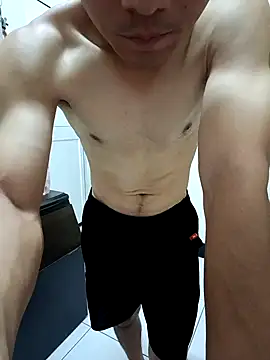 Snapshot of chiata410 chatting on September 29, 2025, 3:39 pm chiata410 online show from September 29, 2025, 3:39 pm