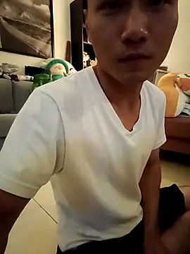 Snapshot of chiata410 chatting on October 31, 2025, 12:50 pm chiata410 online show from October 31, 2025, 12:50 pm