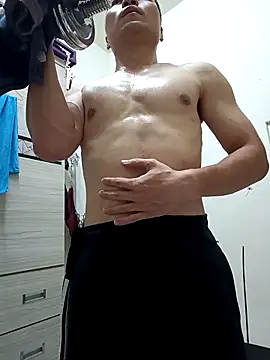 Snapshot of chiata410 chatting on April 5, 2026, 1:08 pm chiata410 online show from April 5, 2026, 1:08 pm