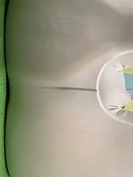 Snapshot of Burning_girlss chatting on December 14, 2024, 11:23 pm Burning girlss online show from December 14, 2024, 11:23 pm