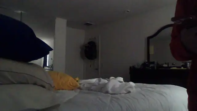 2Fly4Guy online show from December 5, 2024, 8:22 pm