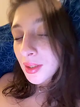 Snapshot of lolippp666 chatting on February 25, 2026, 8:18 pm lolippp666 online show from February 25, 2026, 8:18 pm