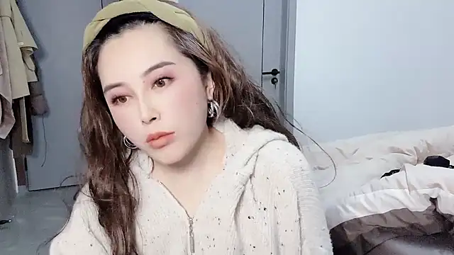 qiaomm online show from December 10, 2024, 10:17 am