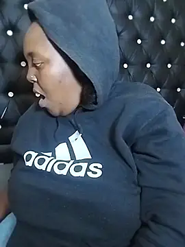 CHERRYYUMMY online show from November 3, 2025, 11:37 pm