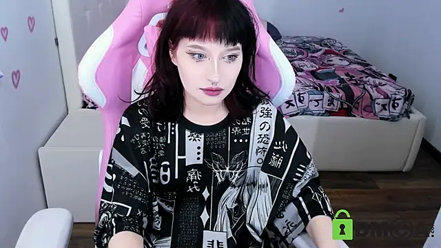 ElizaNik  online show from January 22, 2025, 3:41 am