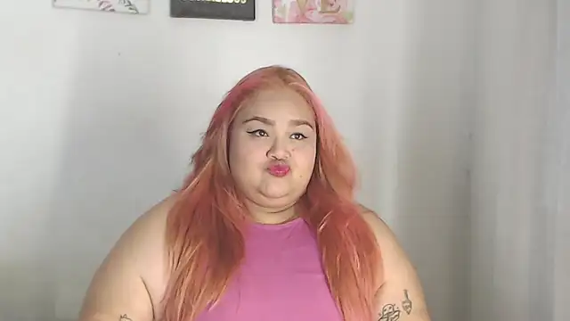 Snapshot of lovemyfatpussy chatting on July 6, 2026, 10:01 pm lovemyfatpussy online show from July 6, 2026, 10:01 pm