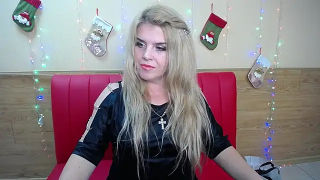 Snapshot of Julya_Barbi chatting on January 11, 2025, 6:14 am Julya Barbi online show from January 11, 2025, 6:14 am