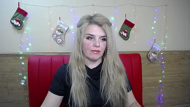 Snapshot of Julya_Barbi chatting on January 12, 2025, 6:27 pm Julya Barbi online show from January 12, 2025, 6:27 pm