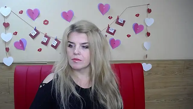 Snapshot of Julya_Barbi chatting on January 20, 2025, 12:07 pm Julya Barbi online show from January 20, 2025, 12:07 pm