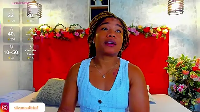 SilvannaFit online show from February 14, 2026, 9:50 am