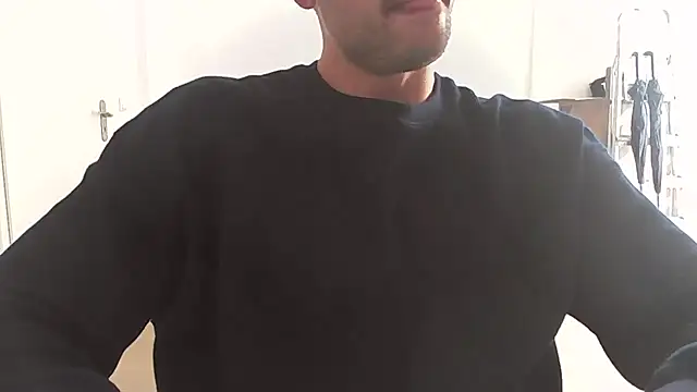 taallguyy 196 online show from September 10, 2025, 10:37 am