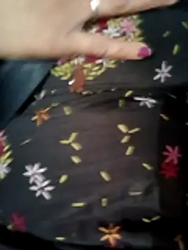 Sneha gril online show from February 12, 2026, 3:51 pm