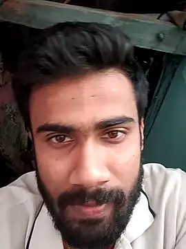 Snapshot of Skinny_Bigass_23 chatting on February 6, 2025, 11:10 am Skinny Bigass 23 online show from February 6, 2025, 11:10 am