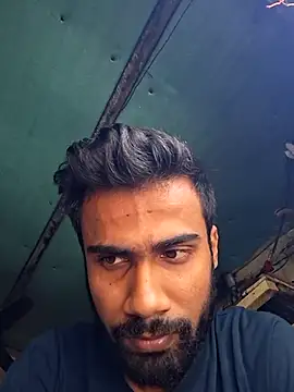 Snapshot of Skinny_Bigass_23 chatting on November 11, 2025, 6:35 am Skinny Bigass 23 online show from November 11, 2025, 6:35 am