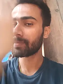 Snapshot of Skinny_Bigass_23 chatting on February 18, 2026, 3:57 am Skinny Bigass 23 online show from February 18, 2026, 3:57 am