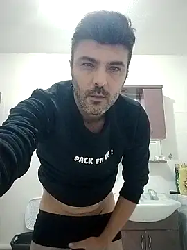 hot man eray online show from October 14, 2025, 8:53 pm