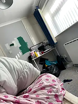 Snapshot of AmberTaylorXxx chatting on September 11, 2025, 7:41 am AmberTaylorXxx online show from September 11, 2025, 7:41 am