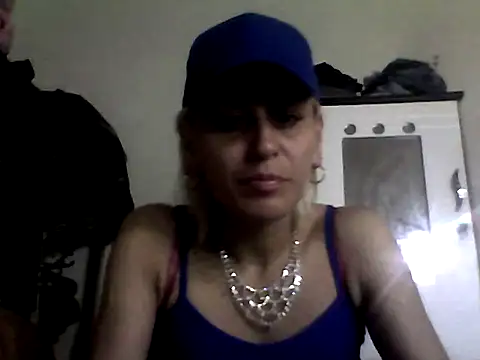 ariana crazzy online show from February 20, 2025, 4:39 am