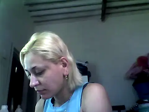 ariana crazzy online show from February 24, 2025, 4:26 pm