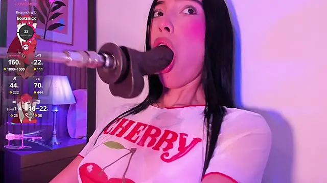 sexy mich 18 online show from May 27, 2026, 8:06 pm