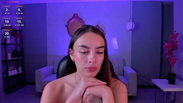 KaiaFerreira online show from February 19, 2025, 6:00 pm