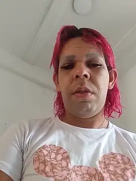 blondebitchlitle online show from May 25, 2026, 1:06 pm