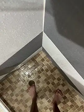 mylovetr1 online show from December 21, 2025, 11:45 pm