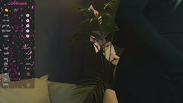 Evacadooo online show from February 7, 2025, 2:50 am