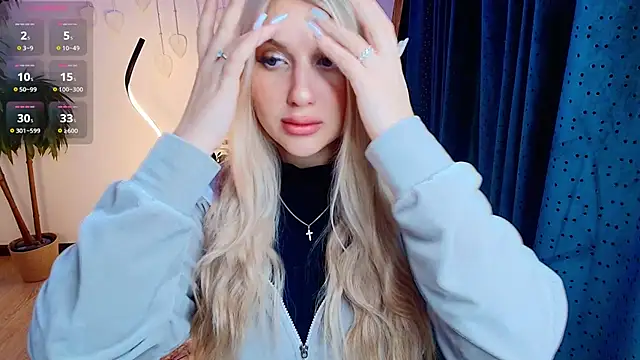 Evacadooo online show from February 24, 2026, 2:31 am