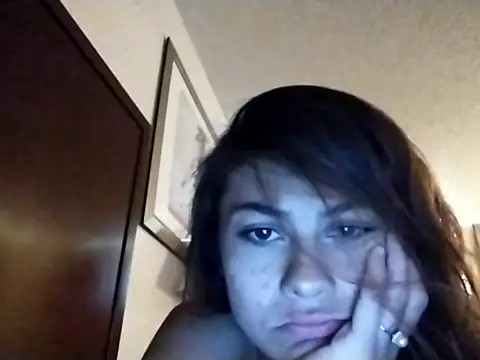 Sarinathebaddest online show from May 6, 2026, 6:57 pm