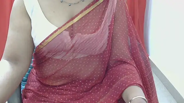 indian anu mallu online show from December 4, 2025, 3:43 pm