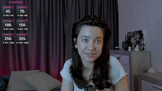 EmeliaReaper online show from October 30, 2025, 7:36 pm