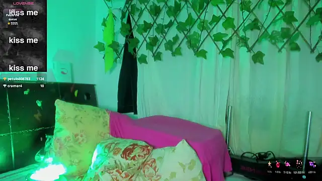 sussan miller  online show from March 11, 2025, 2:40 pm