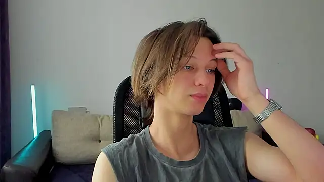 Ostin meow online show from March 8, 2026, 9:24 am