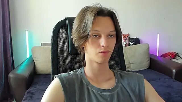 Ostin meow online show from June 5, 2026, 9:04 am