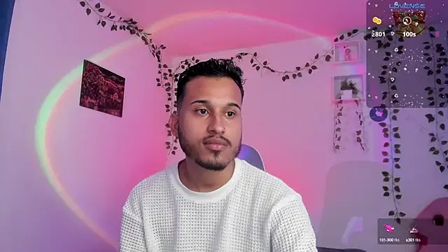 Raf brunette online show from December 14, 2024, 11:50 am