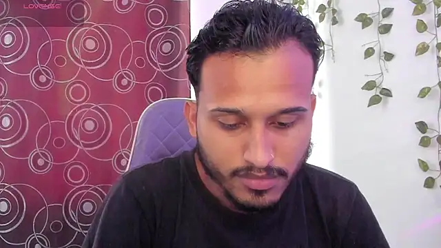 Raf brunette online show from October 10, 2025, 12:15 pm