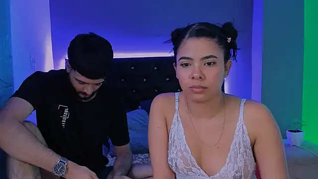 Snapshot of sharon_and_myke chatting on December 30, 2024, 10:01 pm sharon and myke online show from December 30, 2024, 10:01 pm