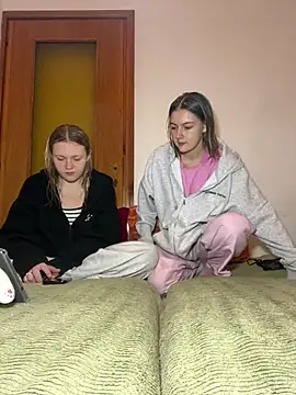 ella grays online show from February 1, 2026, 5:00 pm