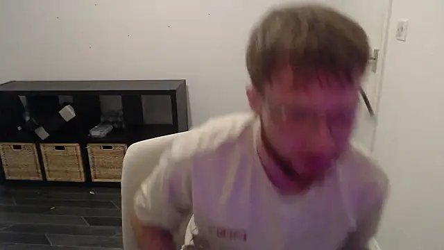 Snapshot of PrettyGinger chatting on December 4, 2024, 7:56 pm PrettyGinger online show from December 4, 2024, 7:56 pm