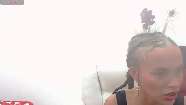 lulu 25  online show from December 16, 2024, 2:04 am