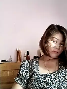 Snapshot of Baby-tits2024 chatting on December 4, 2024, 8:45 am Baby-tits2024 online show from December 4, 2024, 8:45 am