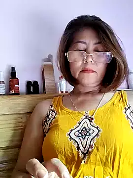 Snapshot of Baby-tits2024 chatting on December 9, 2024, 6:45 am Baby-tits2024 online show from December 9, 2024, 6:45 am