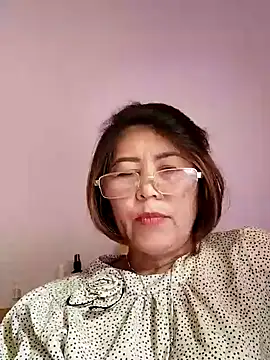 Snapshot of Baby-tits2024 chatting on December 20, 2024, 6:08 am Baby-tits2024 online show from December 20, 2024, 6:08 am