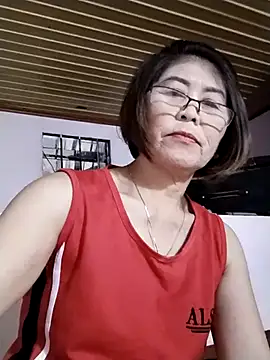 Snapshot of Baby-tits2024 chatting on September 18, 2025, 1:46 pm Baby-tits2024 online show from September 18, 2025, 1:46 pm