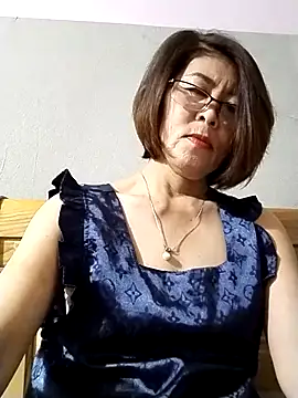 Snapshot of Baby-tits2024 chatting on October 21, 2025, 1:23 pm Baby-tits2024 online show from October 21, 2025, 1:23 pm